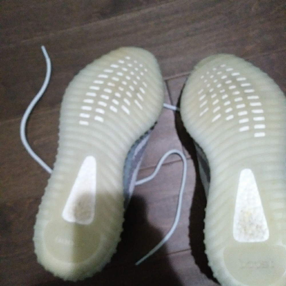 Yeezy boost blue tints Size 13 - Picture 5 of 5